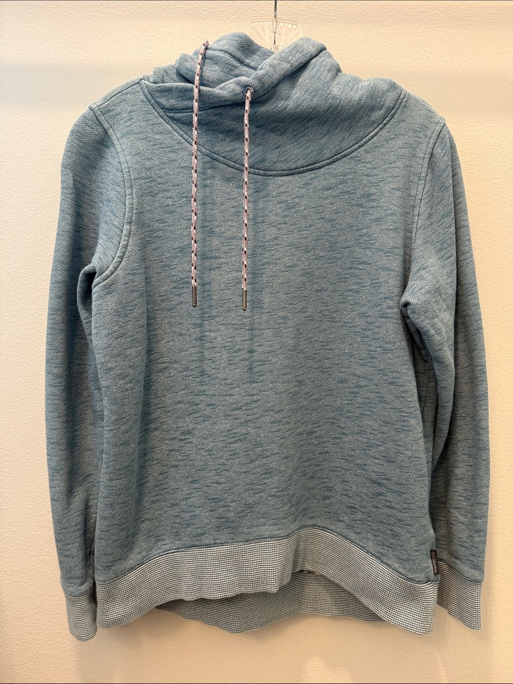 Columbia Blue Pullover